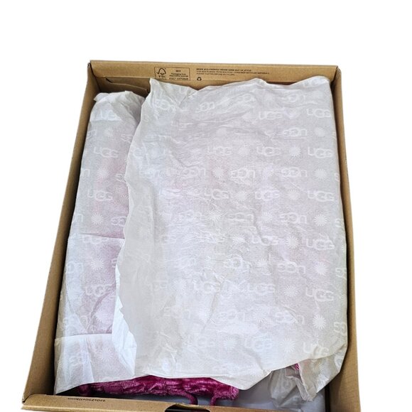 UGG Mini Velvet Classic Bootie, Ugg Plush, Pink, Kids/Womens, 6 Youth 8 Womens - Picture 3 of 11